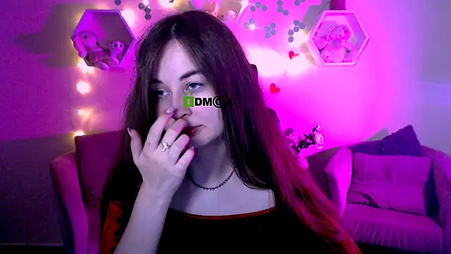 lilith diva online show from October 19, 7:27 pm