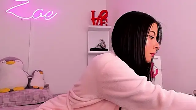 zoecams1 online show from February 9, 4:42 pm