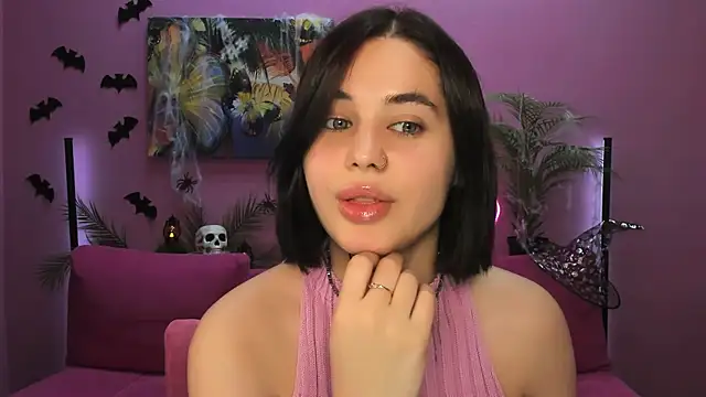 lil angel  online show from October 28, 12:44 pm