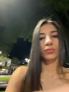 -juicy  online show from June 16, 12:00 am