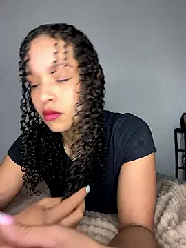 Yasmin777  online show from January 16, 11:01 pm