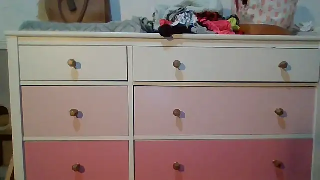 arianababyxo online show from April 2, 9:40 am