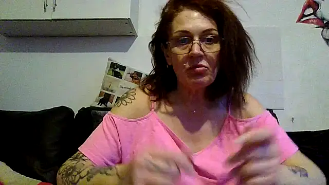 RubyyRosee online show from March 17, 2:43 pm