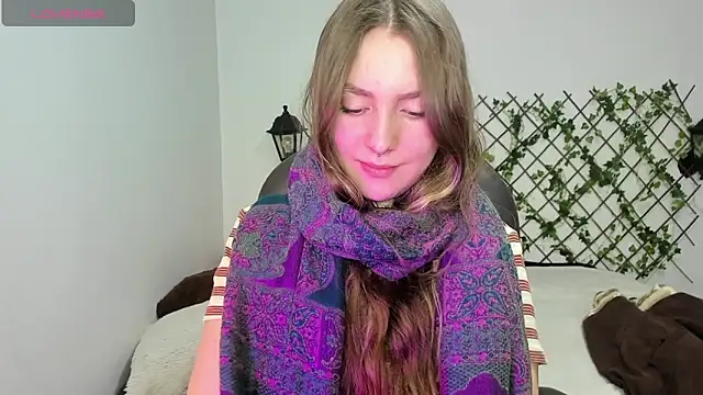 velvet  moon online show from February 12, 10:55 pm