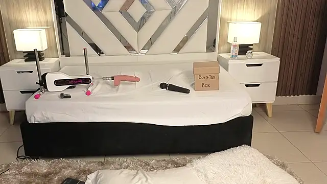 Lisa sweetas online show from February 9, 2:36 am