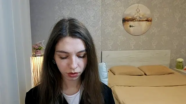 KellyShines online show from May 29, 4:38 pm