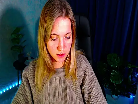 Snapshot of arlana_klart chatting on September 22, 4:44 am arlana klart online show from September 22, 4:44 am