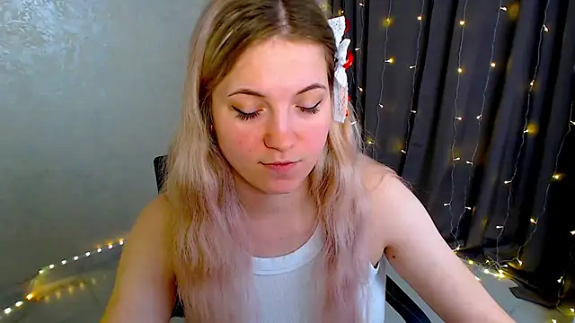 arlana klart online show from February 3, 6:40 am