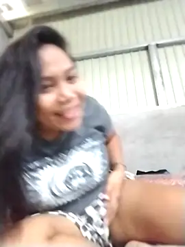 Veeluna16 online show from November 26, 3:07 am