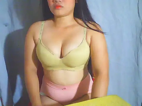 Katie Winslet online show from March 29, 1:04 am