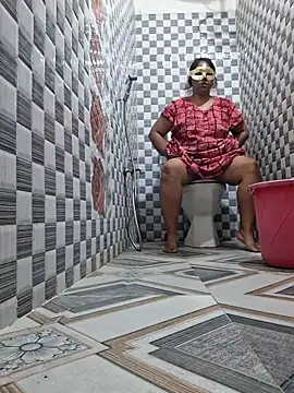 SIMIHOT online show from February 1, 7:40 am