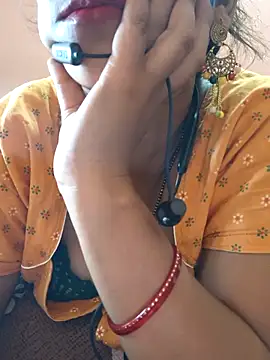 Sonalihot  online show from September 19, 11:09 am