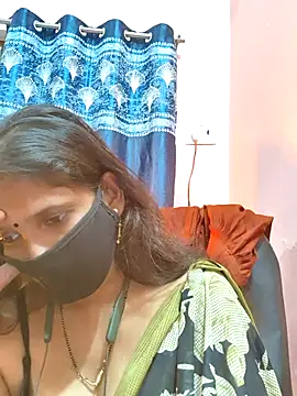 Sonalihot  online show from November 28, 6:00 pm