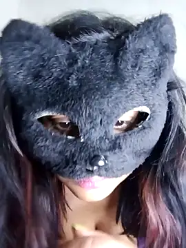 Slllll Couple00 online show from December 18, 1:05 pm