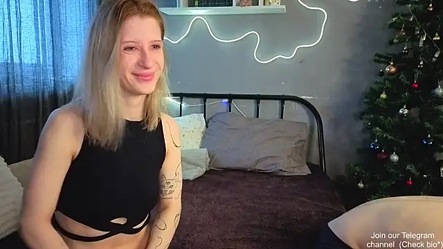 Lewis and Marta online show from December 5, 11:44 am