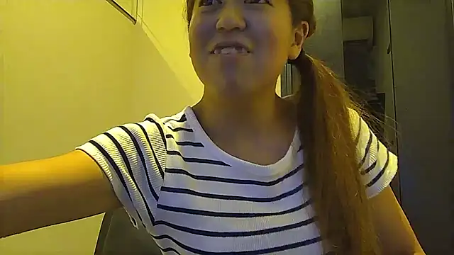 Snapshot of SAKI_saki_01 chatting on September 10, 10:59 am SAKI saki 01 online show from September 10, 10:59 am