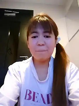 Snapshot of SAKI_saki_01 chatting on September 27, 12:01 pm SAKI saki 01 online show from September 27, 12:01 pm