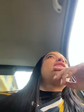 JuanitaMore01 online show from March 26, 10:22 pm