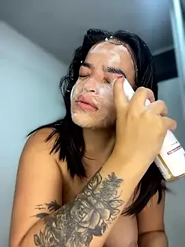 JuanitaMore01 online show from January 17, 11:34 pm