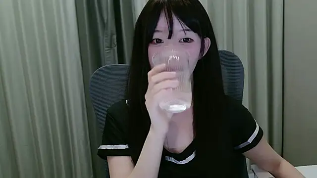 EnEn xiaobao online show from November 5, 3:28 pm