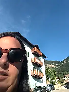 LaReginaNera online show from July 2, 5:57 am