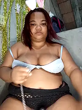 melcarioca1111 online show from April 2, 4:59 pm