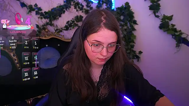 SophieDreamss online show from November 18, 2:51 pm