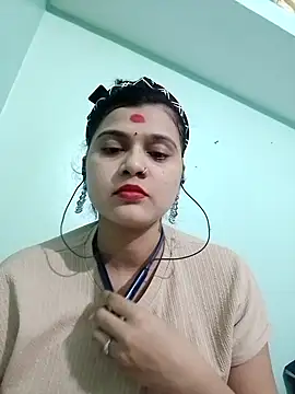 Snapshot of Kavya-Tiwari chatting on October 7, 5:39 pm Kavya-Tiwari online show from October 7, 5:39 pm