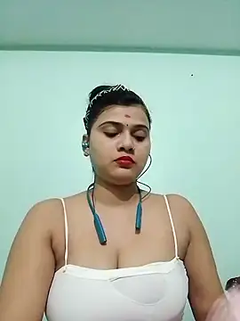Snapshot of Kavya-Tiwari chatting on September 13, 5:10 pm Kavya-Tiwari online show from September 13, 5:10 pm
