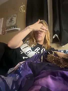 flavi1996 online show from October 31, 4:36 am