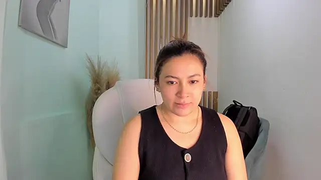 MacarenaRosse online show from September 11, 8:09 pm