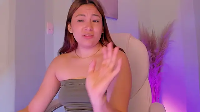 MacarenaRosse online show from September 14, 8:18 pm