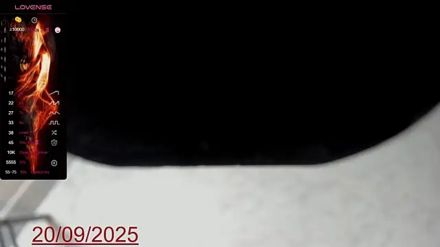 Snapshot of Ashly_Sents chatting on September 20, 1:31 pm Ashly Sents online show from September 20, 1:31 pm