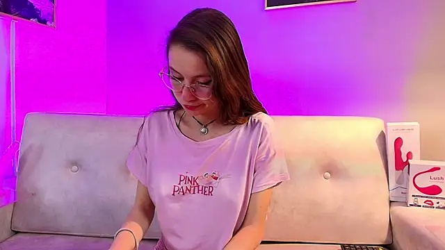 SweetEuphoria  online show from November 10, 7:20 pm