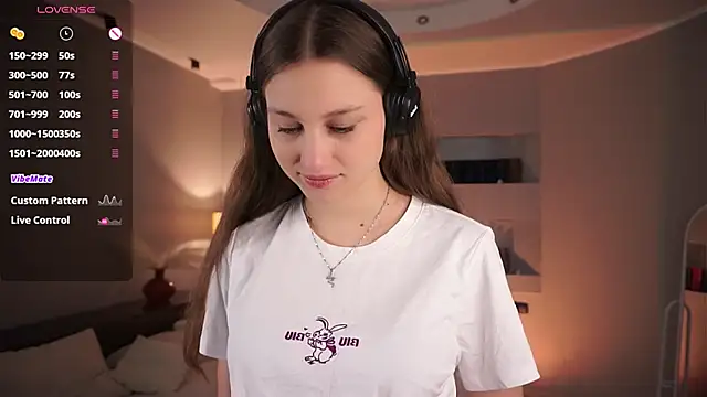 MercBoone online show from November 5, 4:56 pm