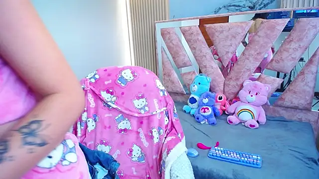 Niina Sissy online show from December 20, 11:58 am