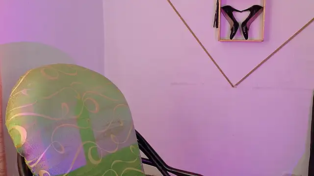 Linda andrew online show from January 13, 6:34 pm