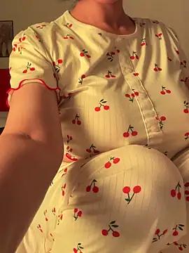 OnlyRima online show from November 15, 10:00 pm