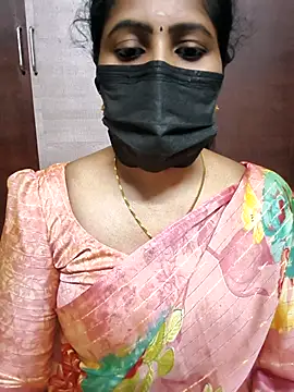 Snapshot of vasundhara26 chatting on October 5, 8:36 pm vasundhara26 online show from October 5, 8:36 pm