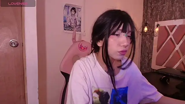 Terraelowen online show from December 2, 11:45 am