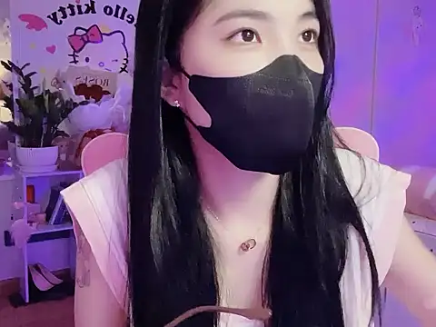 keelinnn19 online show from September 9, 8:08 pm