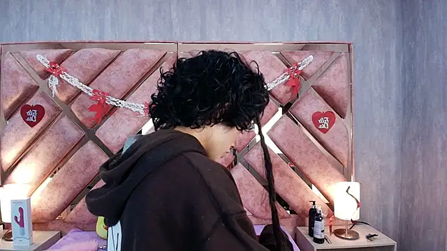 Babyyrasta666 online show from September 17, 3:04 am