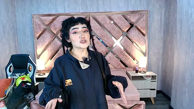 Babyyrasta666 online show from October 3, 4:06 am