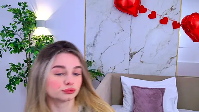 SweetyLicky online show from February 12, 4:19 pm