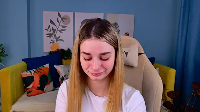 SweetyLicky online show from December 22, 4:10 pm