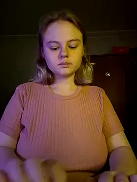 Snapshot of SlipperSherry chatting on October 11, 4:53 pm SlipperSherry online show from October 11, 4:53 pm