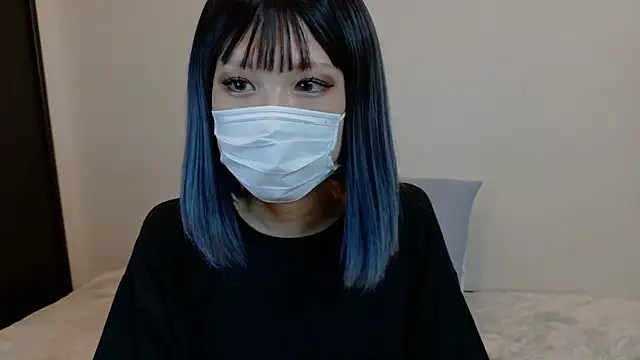 sarina at online show from October 19, 9:22 am