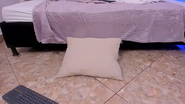 AliceSweet10 online show from November 8, 8:41 am