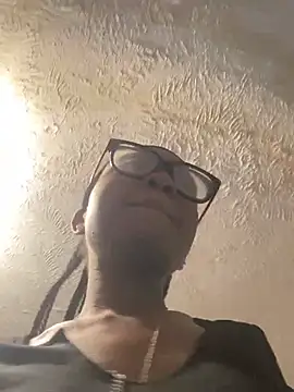 HennessyBaby21 online show from March 14, 12:28 pm