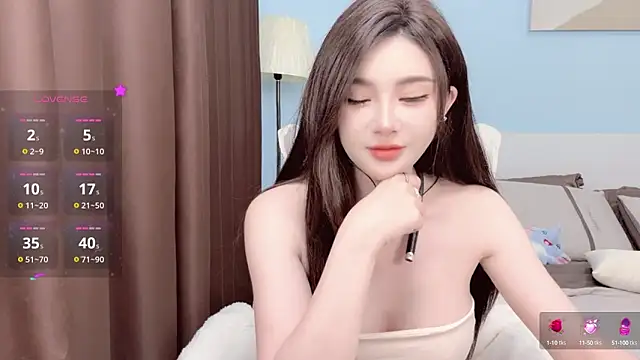 ViViennepp online show from October 9, 2:10 pm